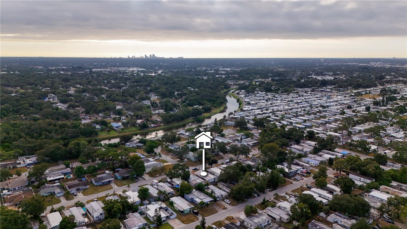PINE BAY PARK - Residential