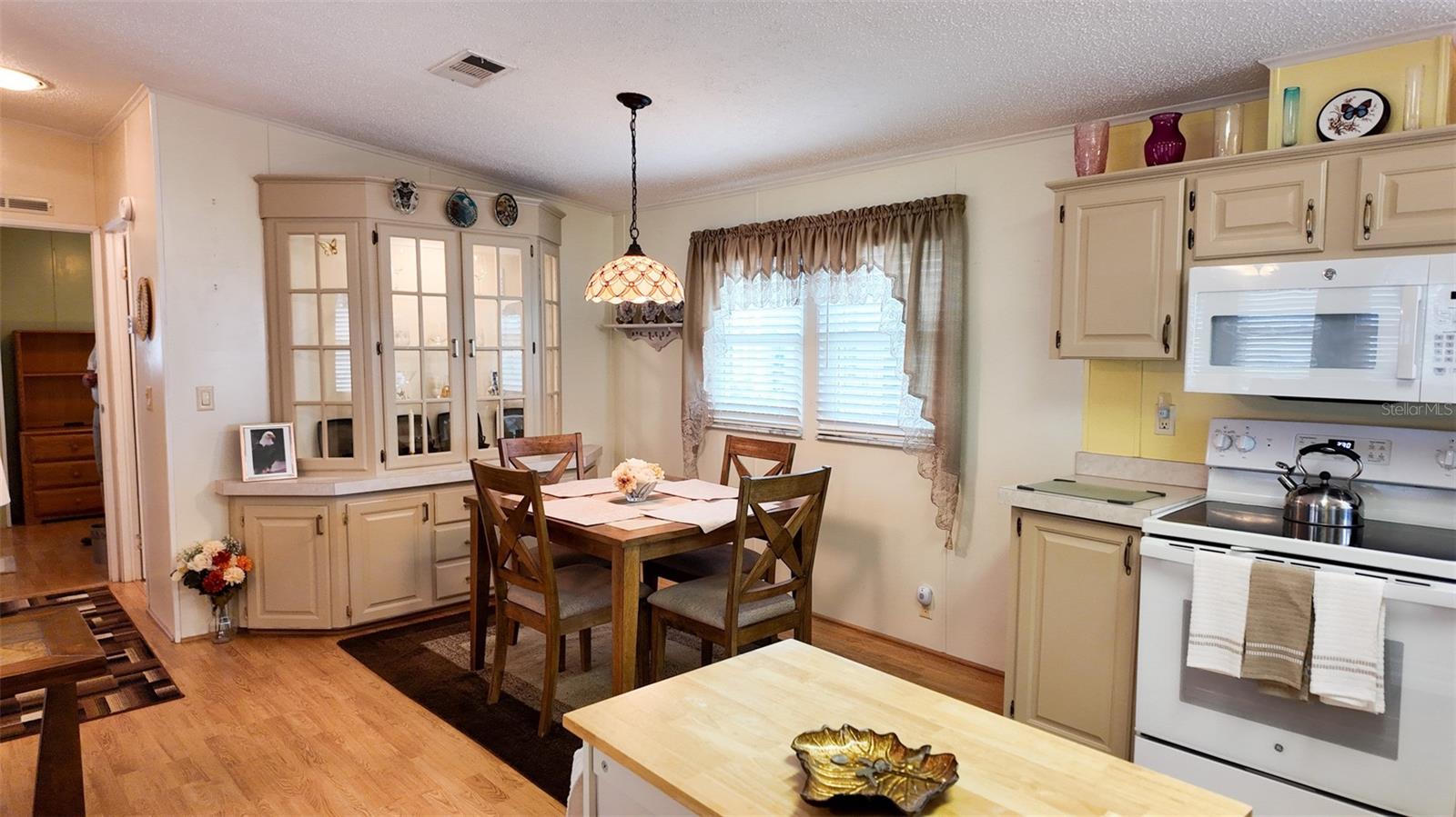 OUTDOOR RESORTS AT ORLANDO - Residential