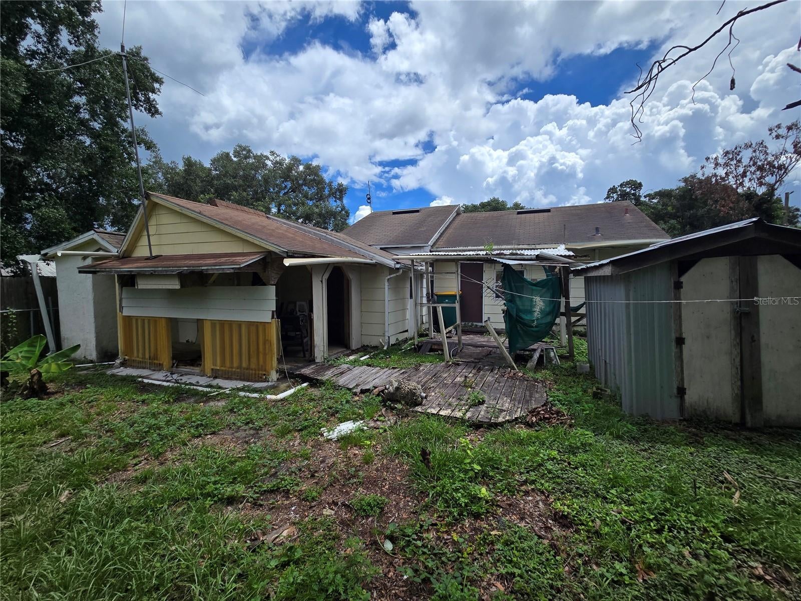 2714 SAMPLE STREET