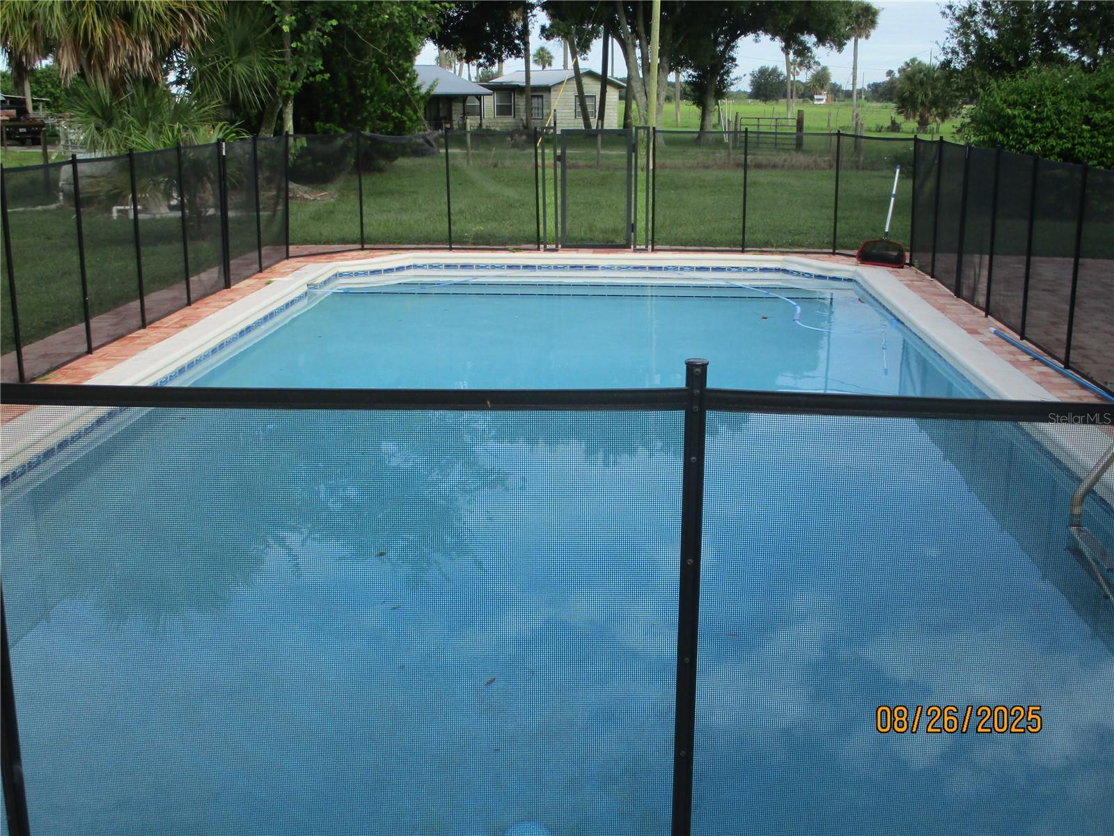 SEE LONG LEGAL DESCRIPTION - Residential