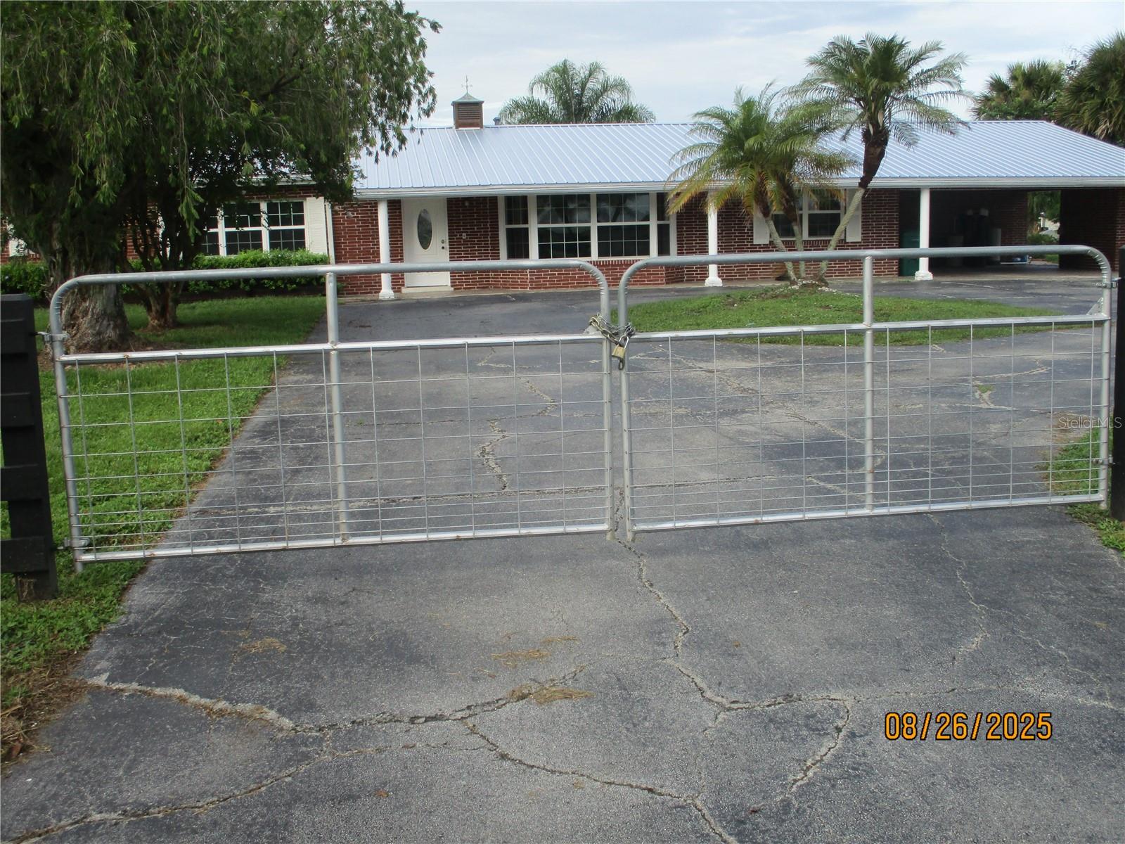 SEE LONG LEGAL DESCRIPTION - Residential