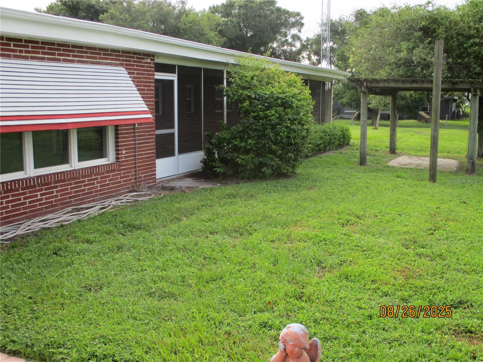 SEE LONG LEGAL DESCRIPTION - Residential