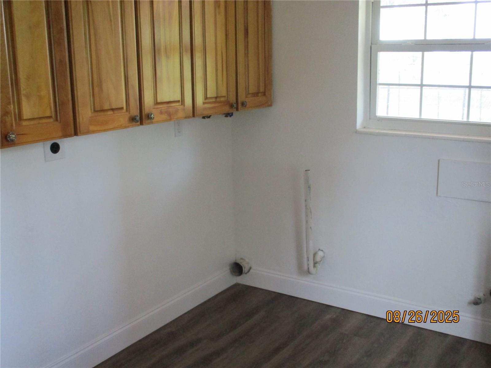 SEE LONG LEGAL DESCRIPTION - Residential