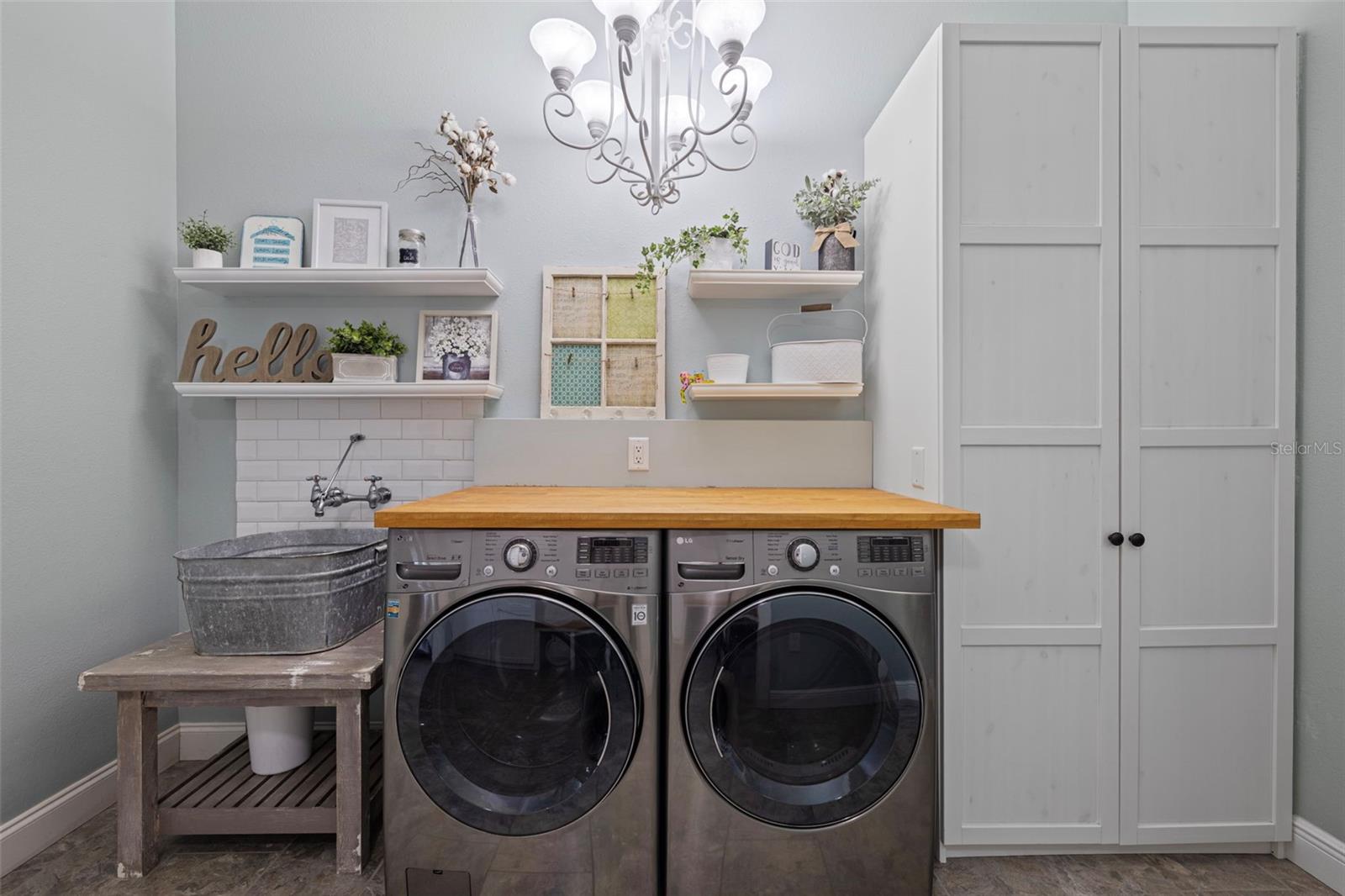 LEXINGTON OAKS VILLAGE 30 - Residential