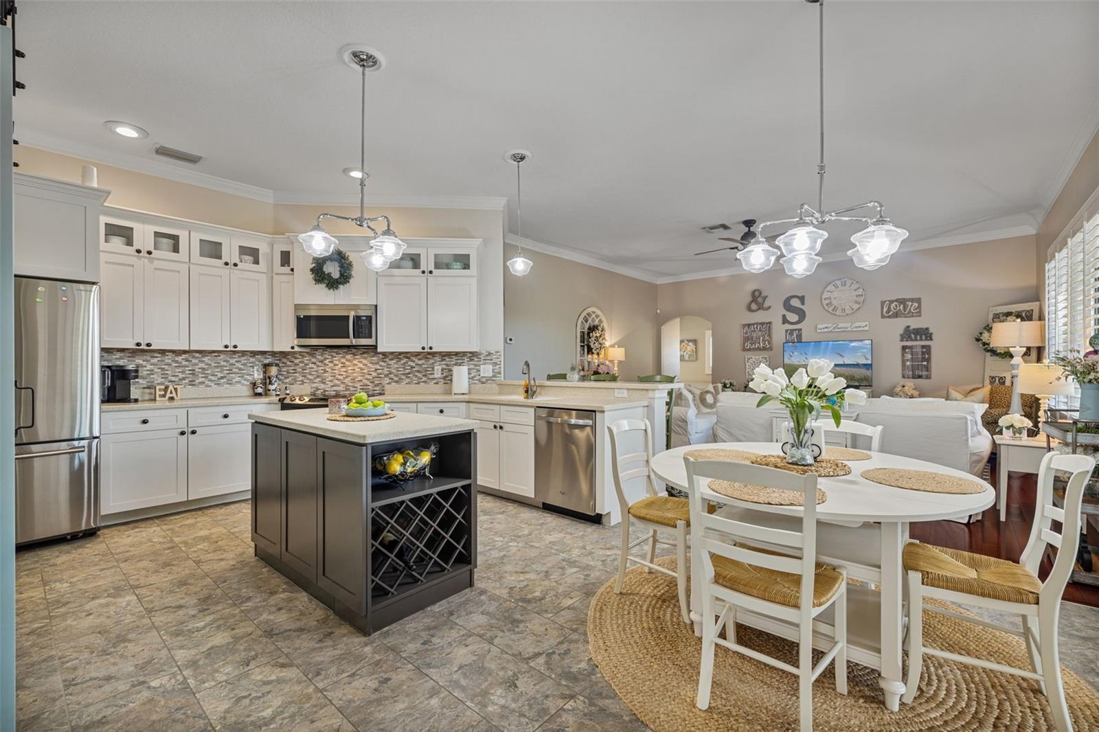 LEXINGTON OAKS VILLAGE 30 - Residential