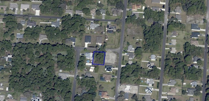 Welcome to your opportunity to own a prime piece of real estate in the sought-after NW Palm Bay area! Location is key, and this lot doesn't disappoint! It's conveniently situated close to parks, schools and shops!