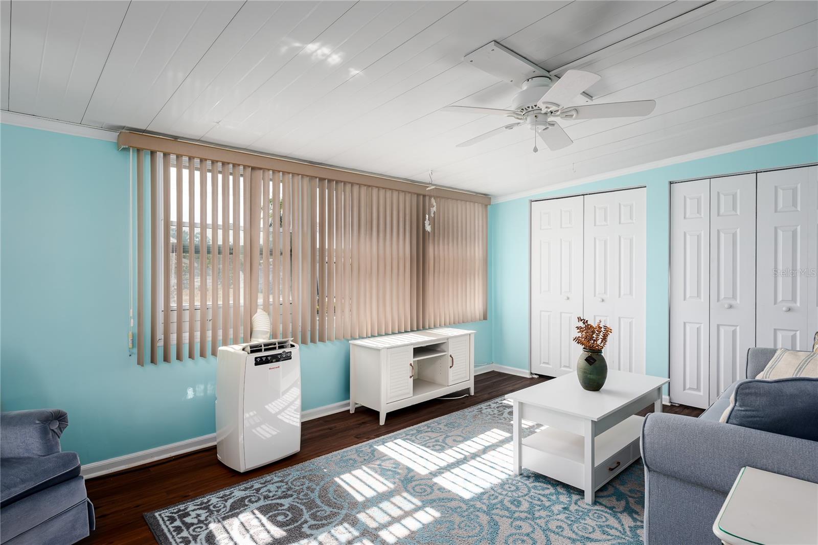 TIDEVUE ESTATES FIRST ADD - Residential