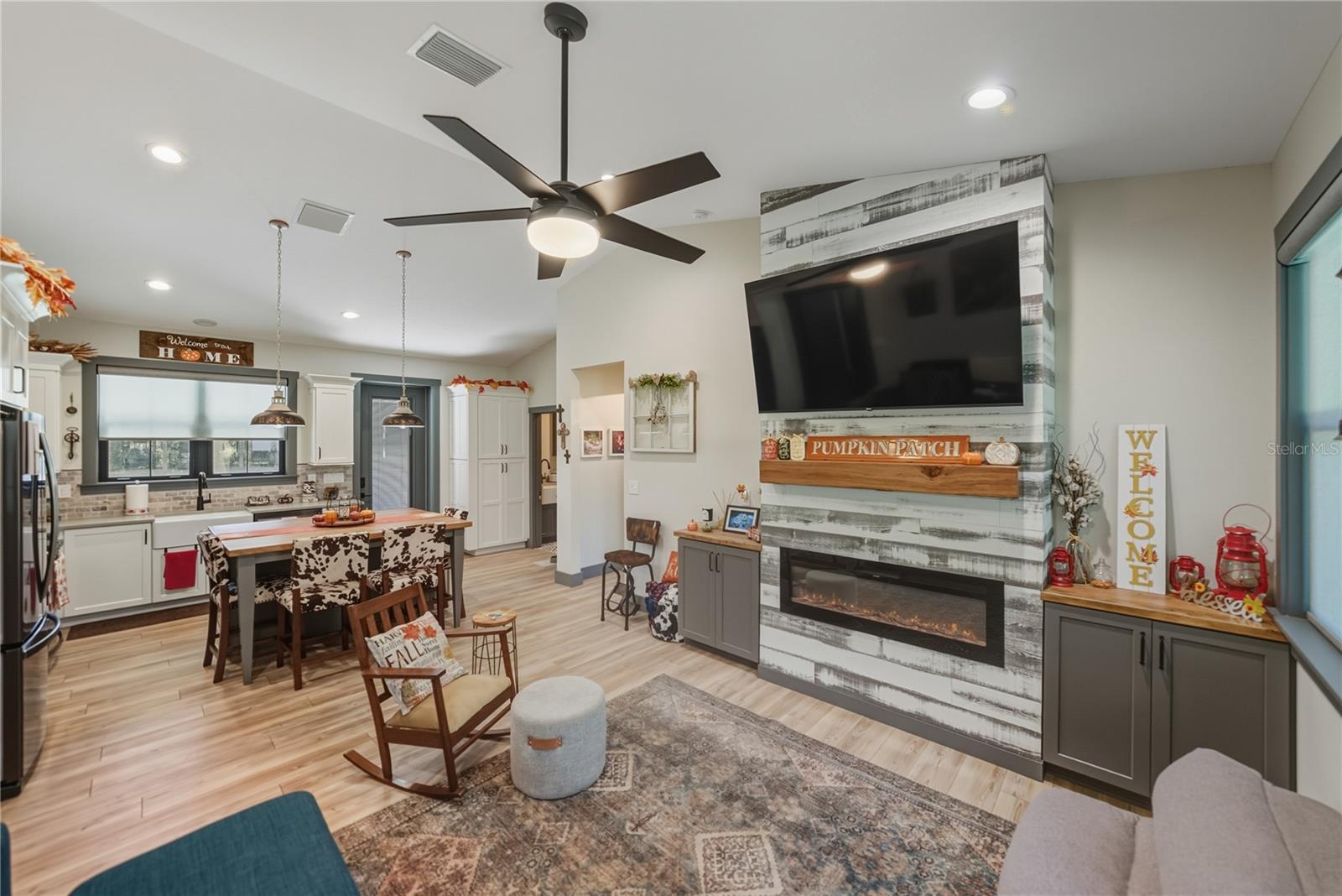 ACREAGE - Residential