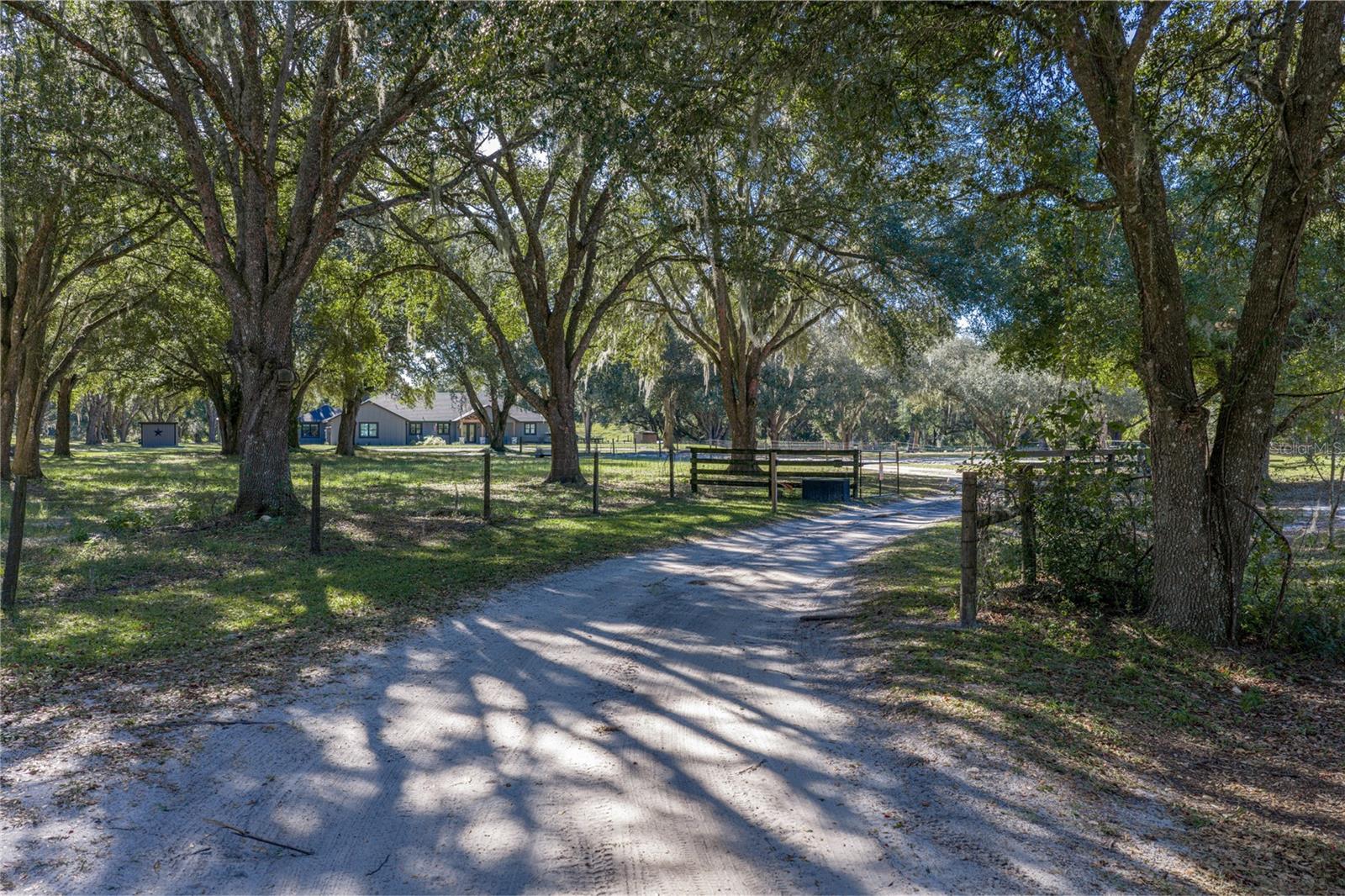 ACREAGE - Residential