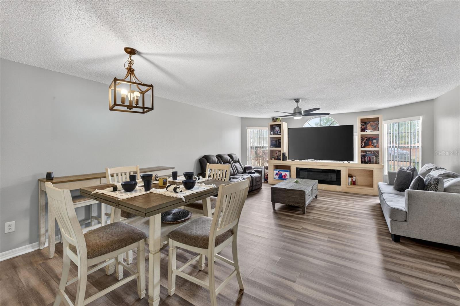 VILLAS AT LAGUNA BAY CONDO - Residential