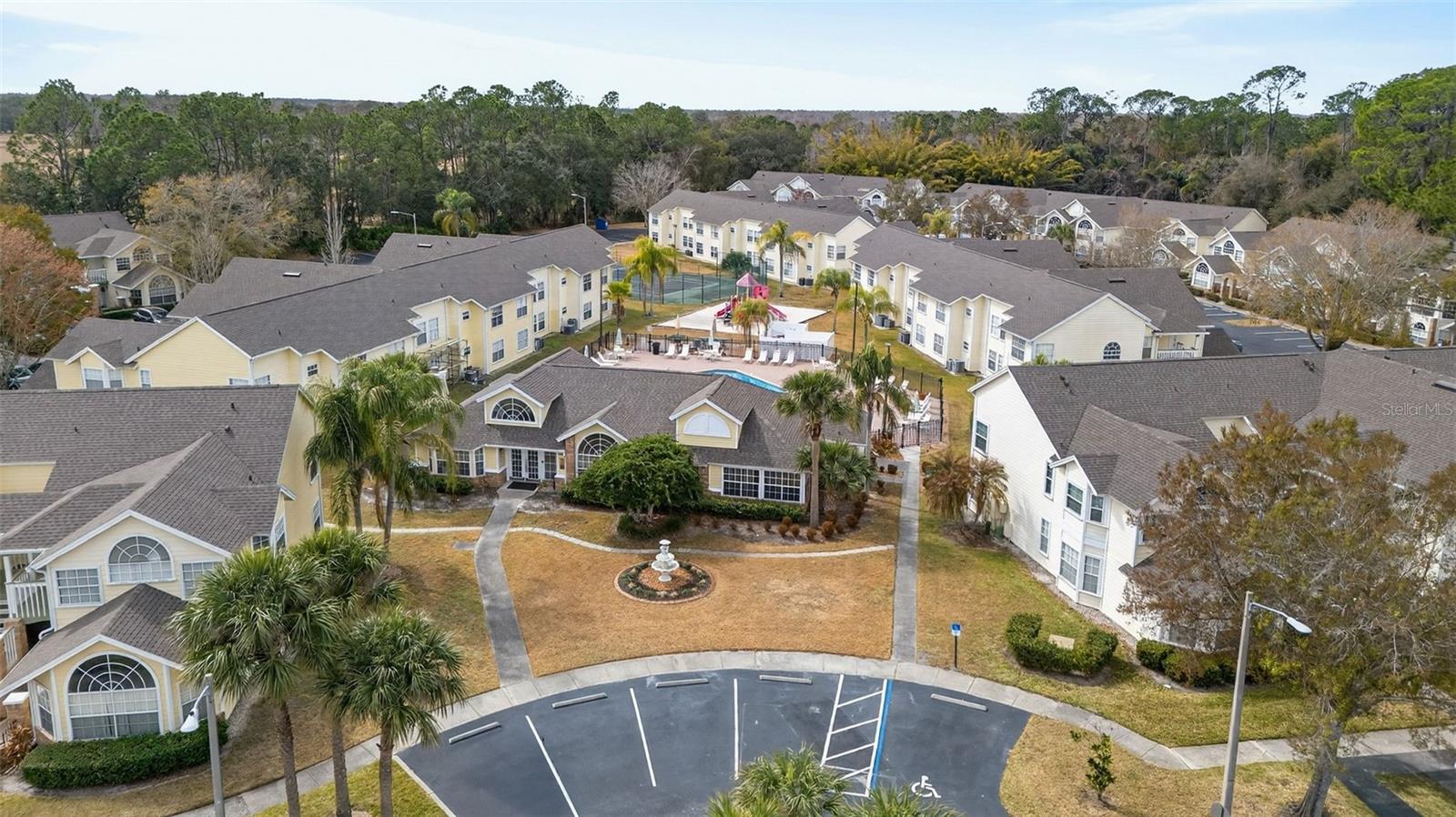 VILLAS AT LAGUNA BAY CONDO - Residential