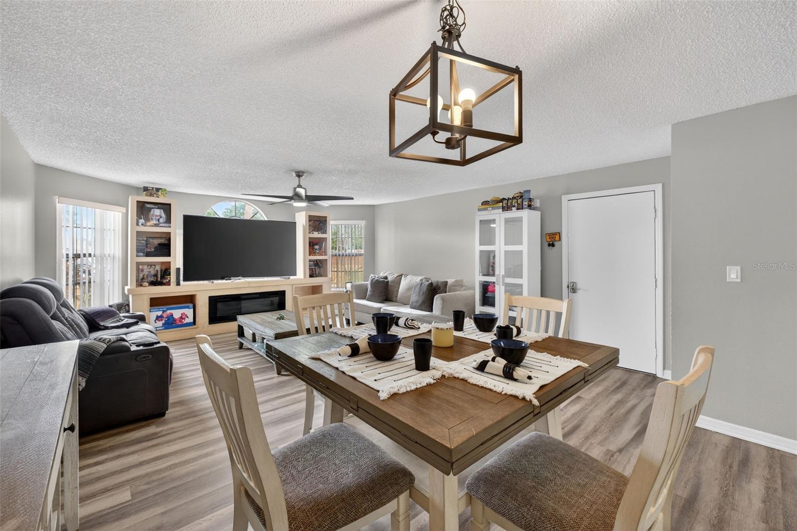 VILLAS AT LAGUNA BAY CONDO - Residential