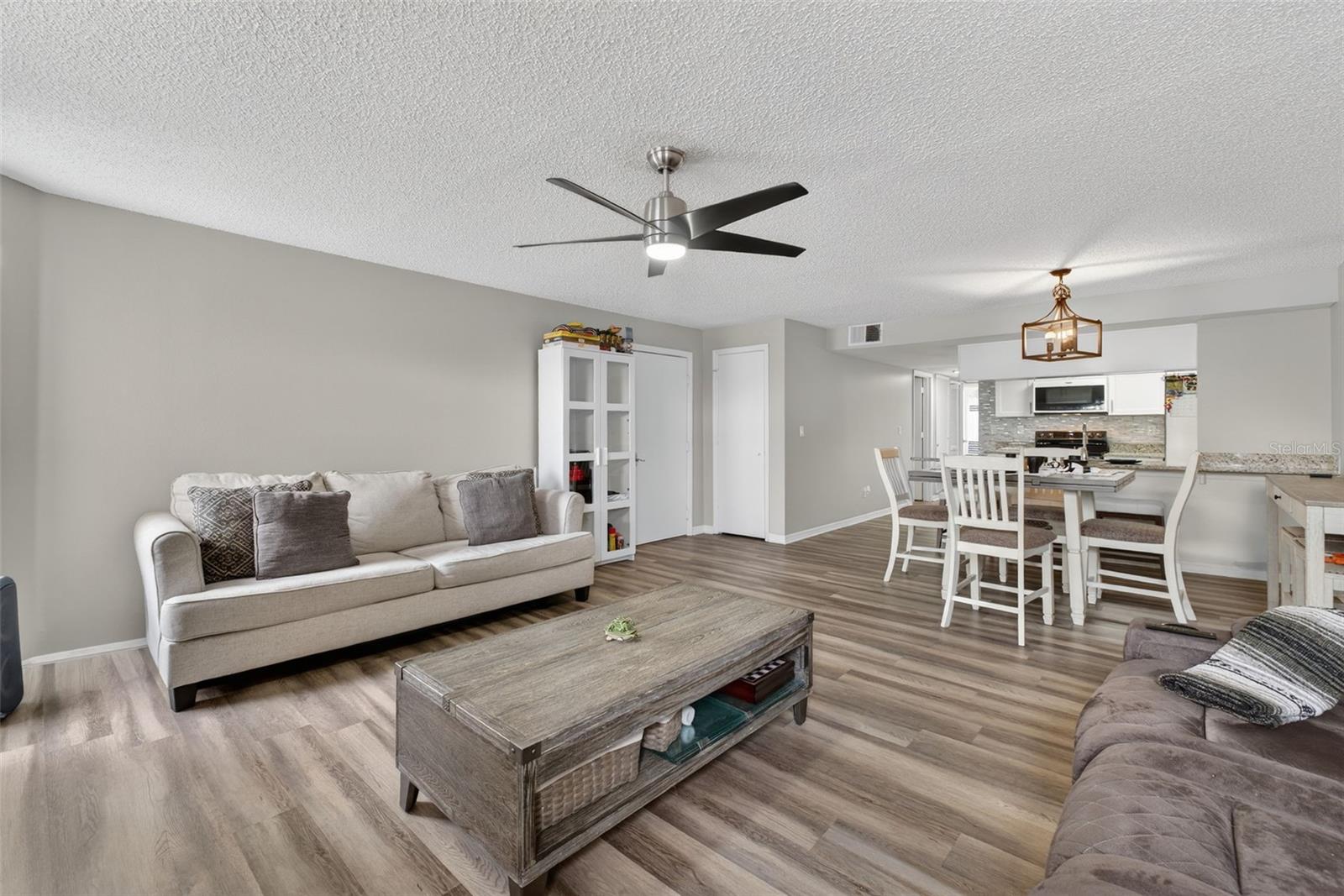 VILLAS AT LAGUNA BAY CONDO - Residential