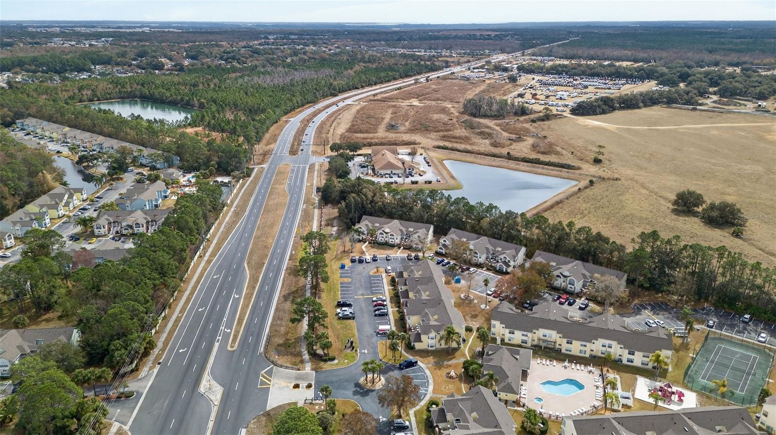 VILLAS AT LAGUNA BAY CONDO - Residential