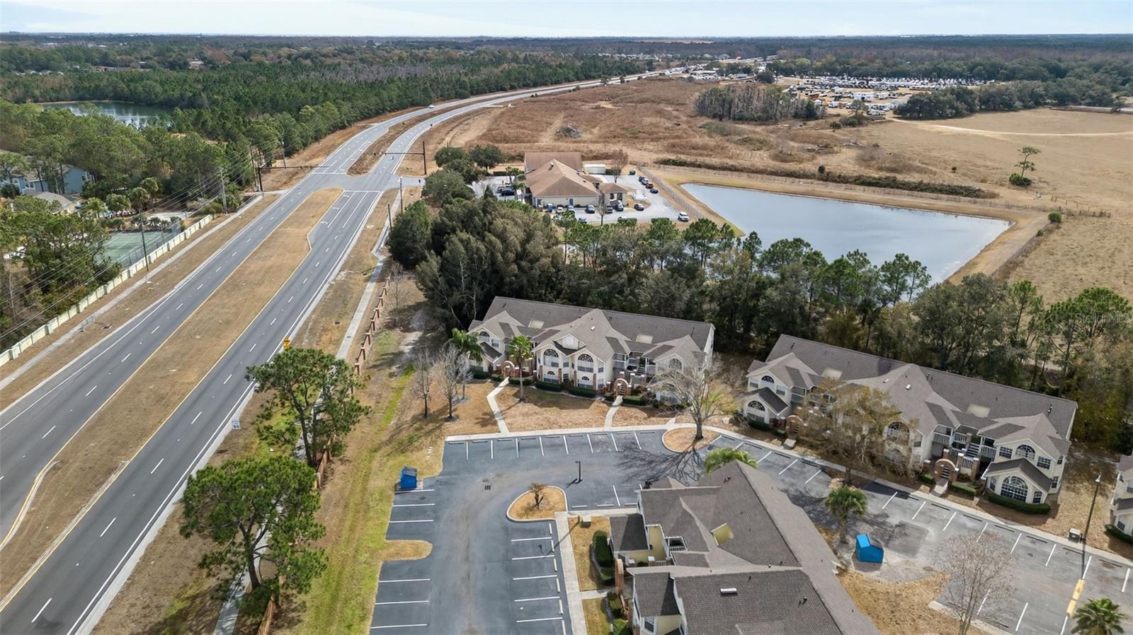 VILLAS AT LAGUNA BAY CONDO - Residential