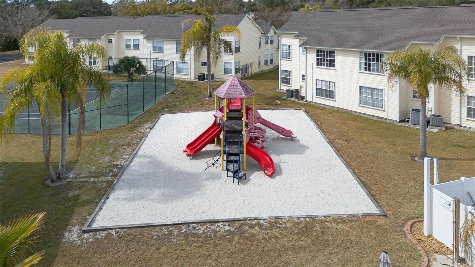 VILLAS AT LAGUNA BAY CONDO - Residential