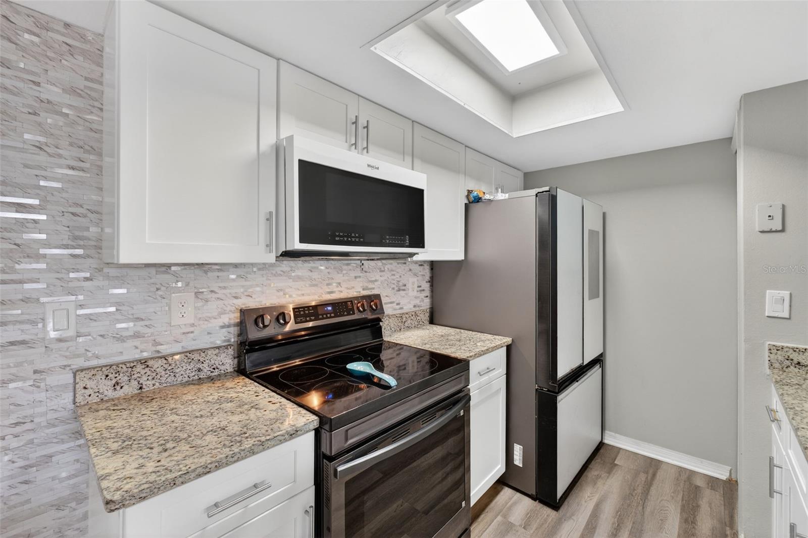 VILLAS AT LAGUNA BAY CONDO - Residential