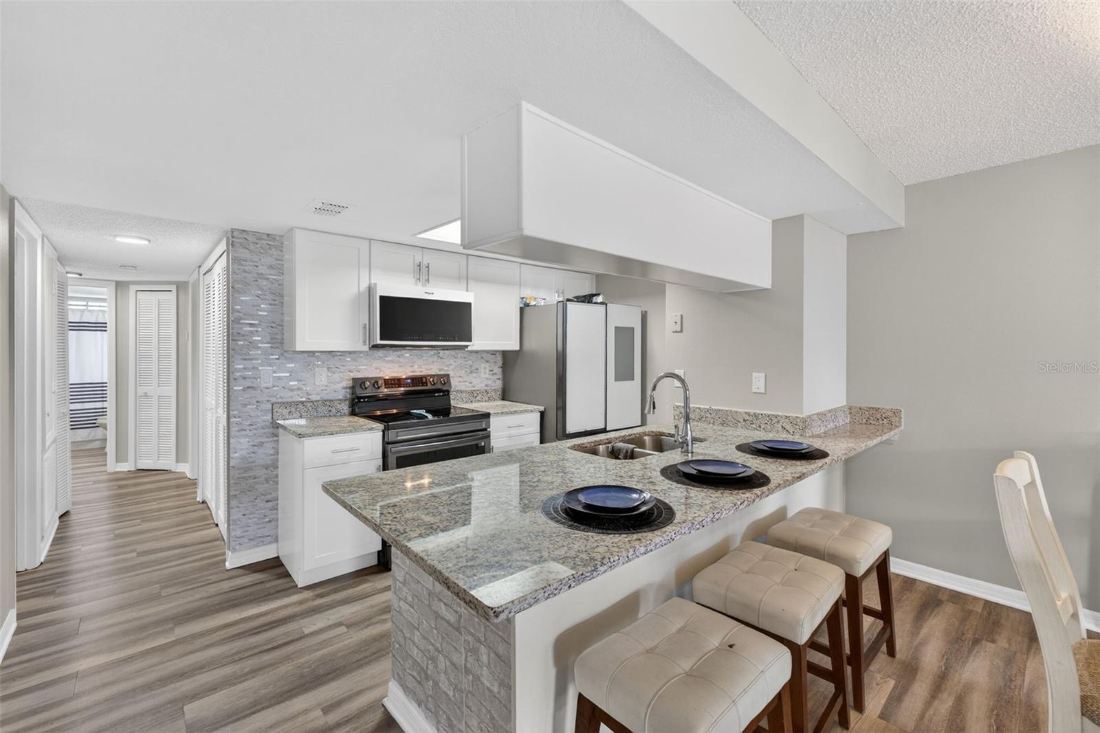 VILLAS AT LAGUNA BAY CONDO - Residential