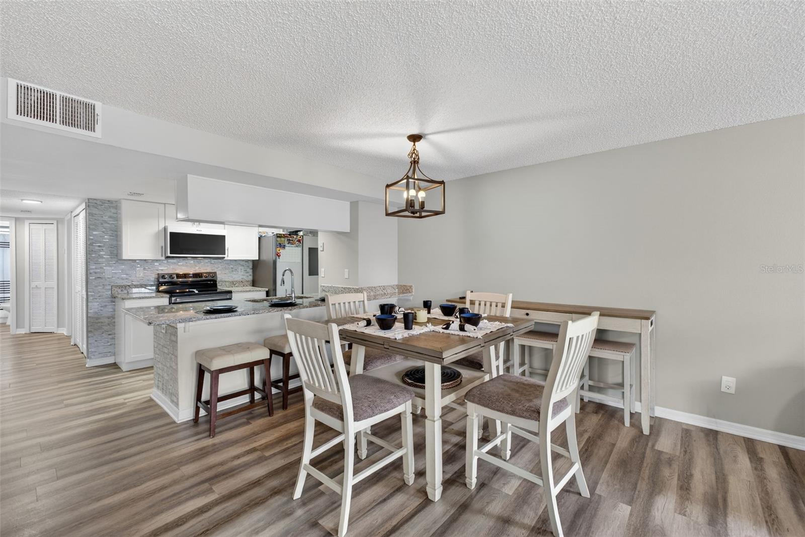 VILLAS AT LAGUNA BAY CONDO - Residential