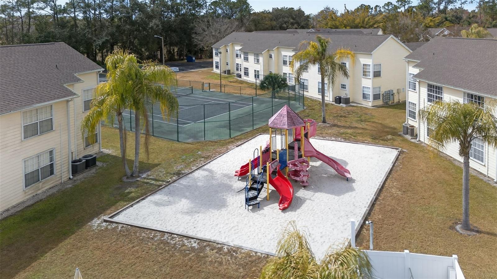 VILLAS AT LAGUNA BAY CONDO - Residential