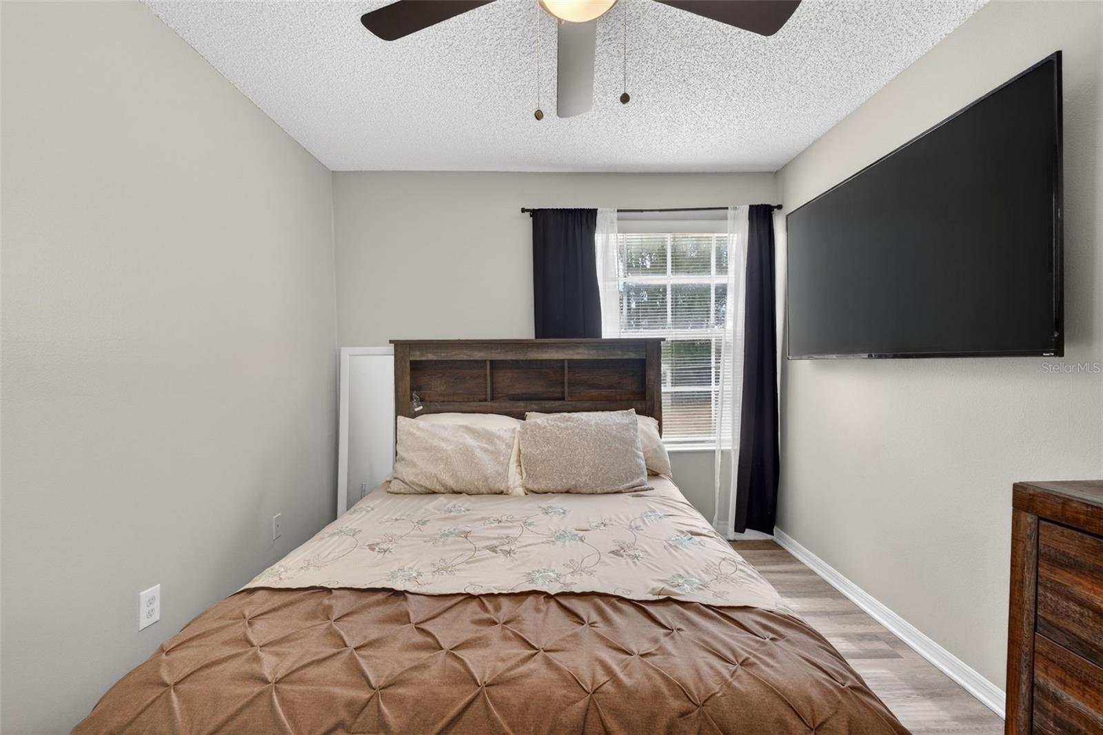 VILLAS AT LAGUNA BAY CONDO - Residential