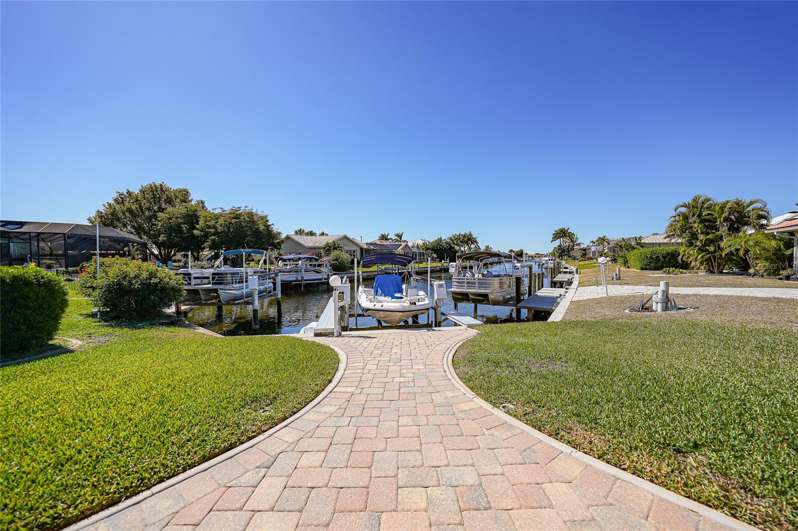 PUNTA GORDA ISLES SEC 08 - Residential