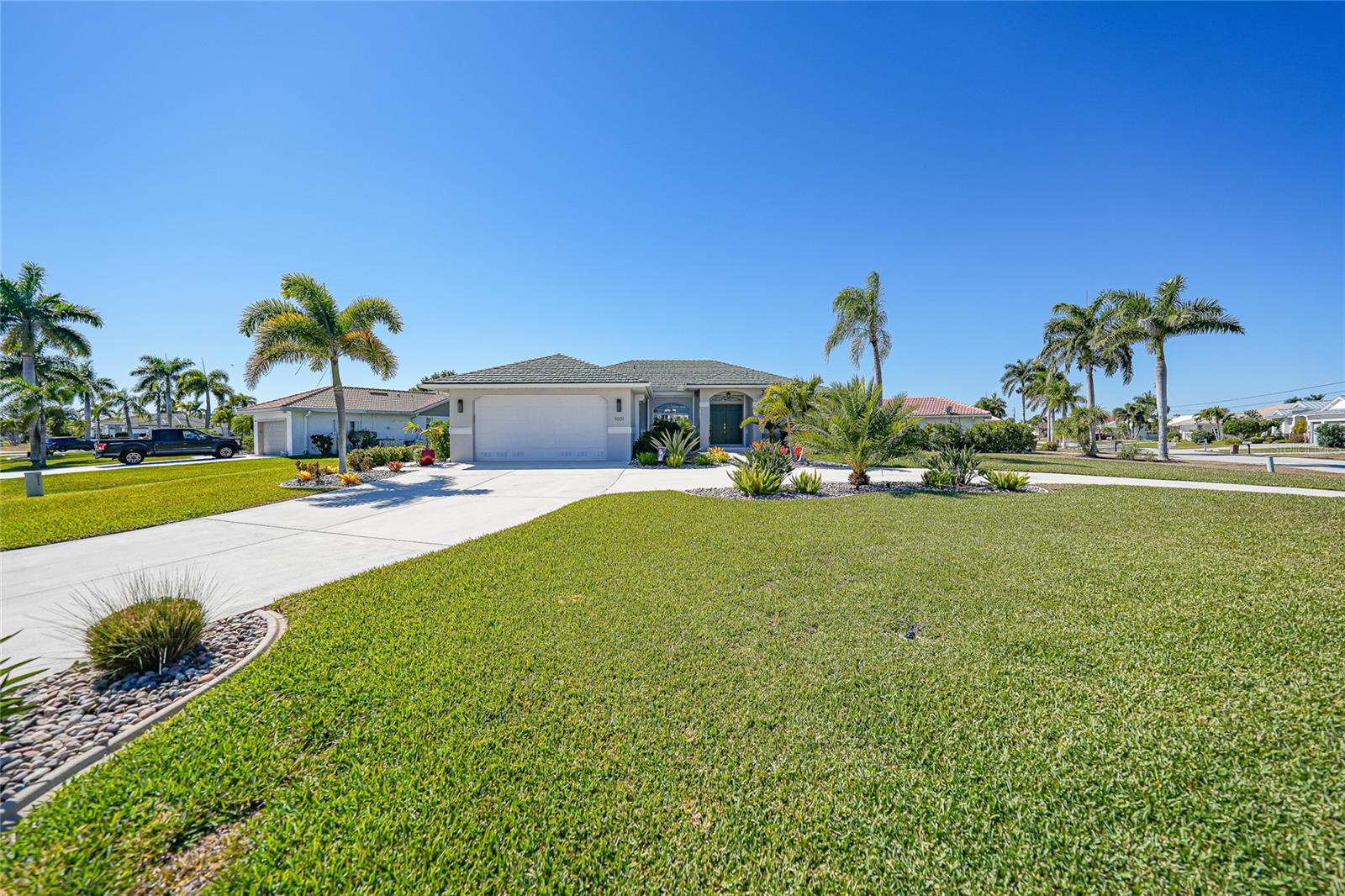 PUNTA GORDA ISLES SEC 08 - Residential