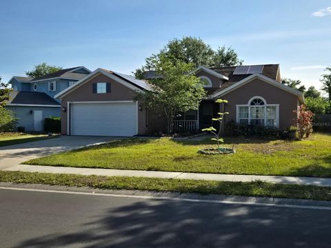 Photo of 4199 Banbury Circle, Parrish, FL 34219 (MLS # A4691537)