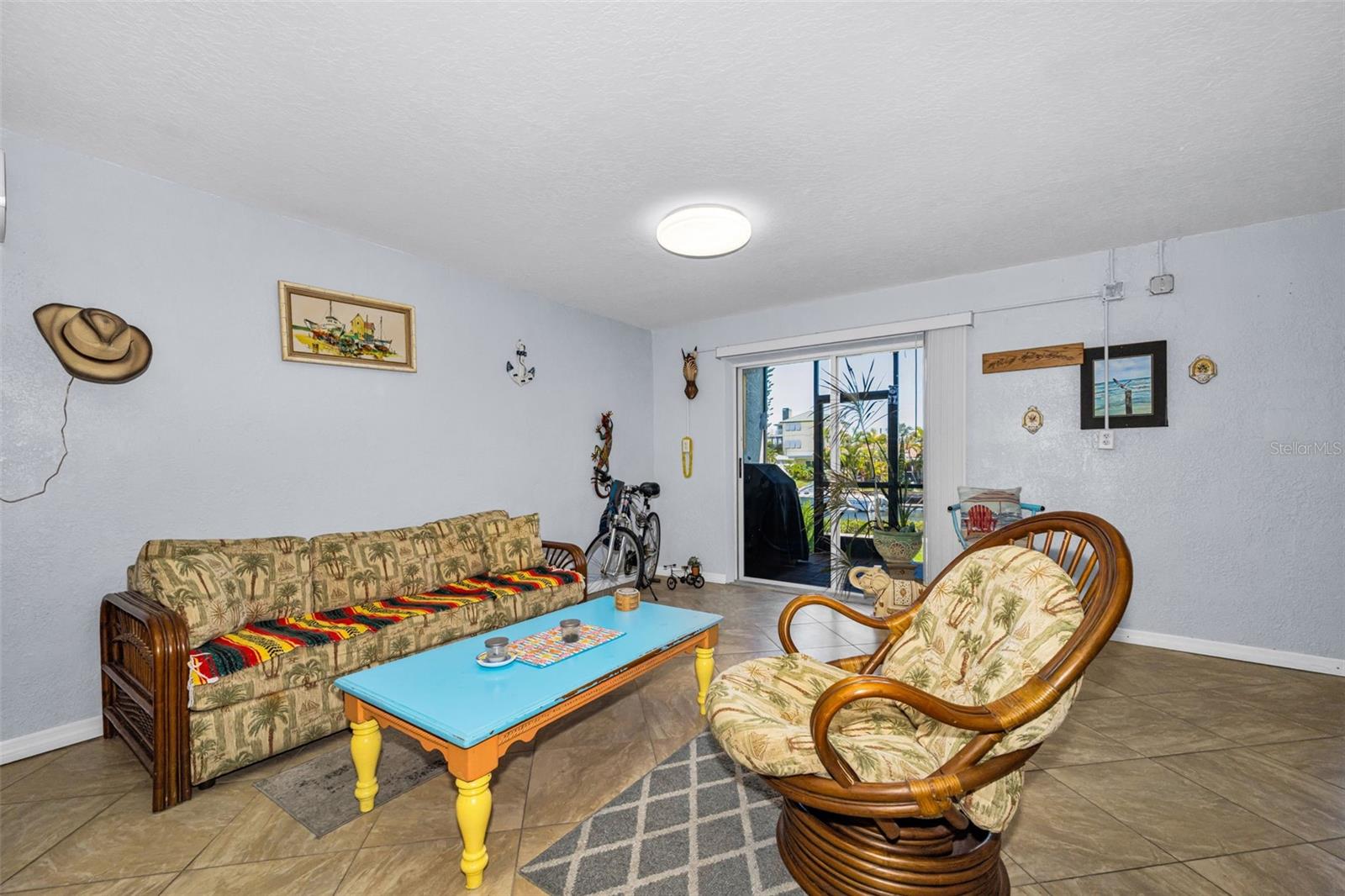 TWNHMS BY GULF SAND PEBBLE PRCL 01 - Residential