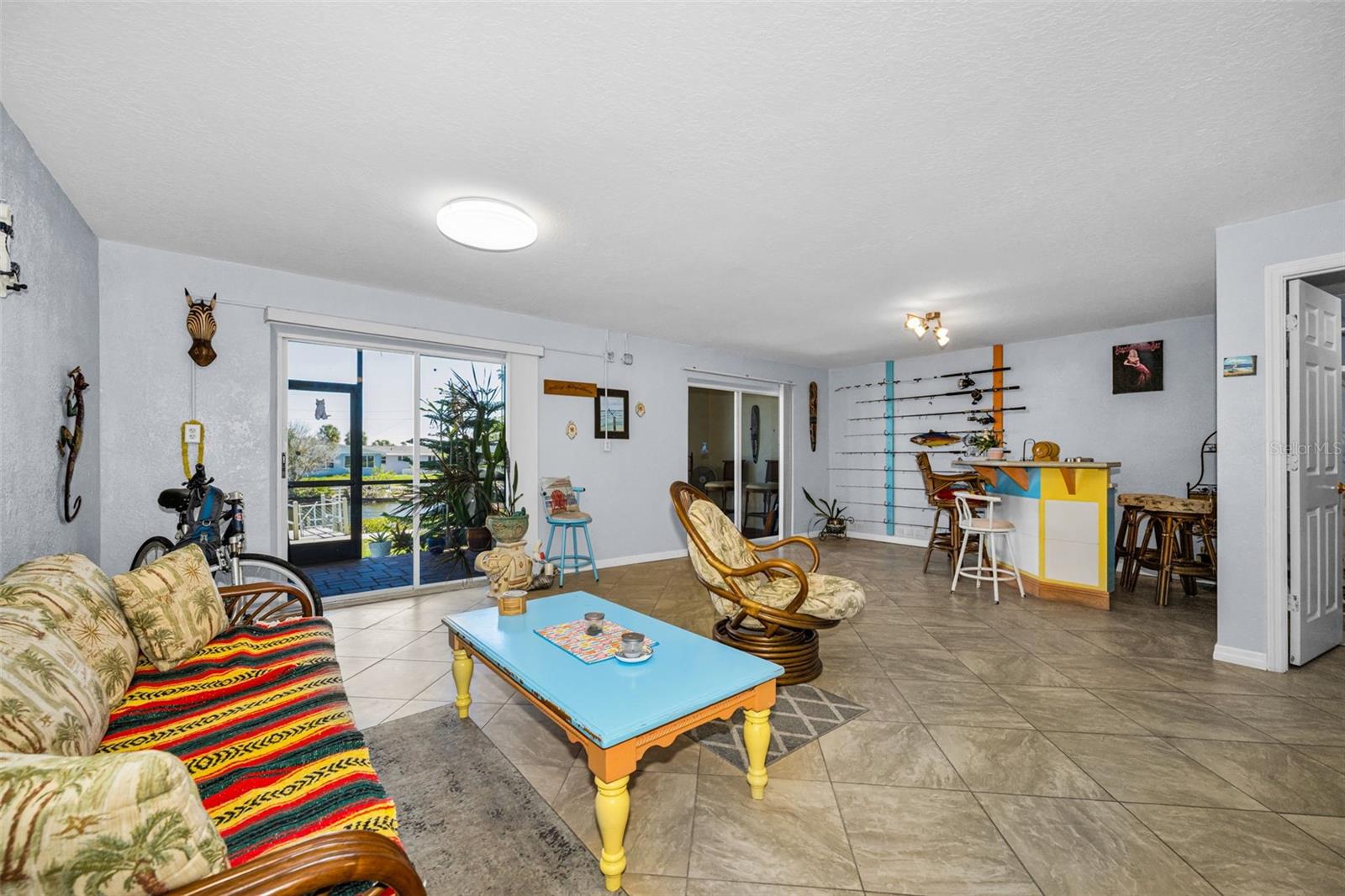 TWNHMS BY GULF SAND PEBBLE PRCL 01 - Residential