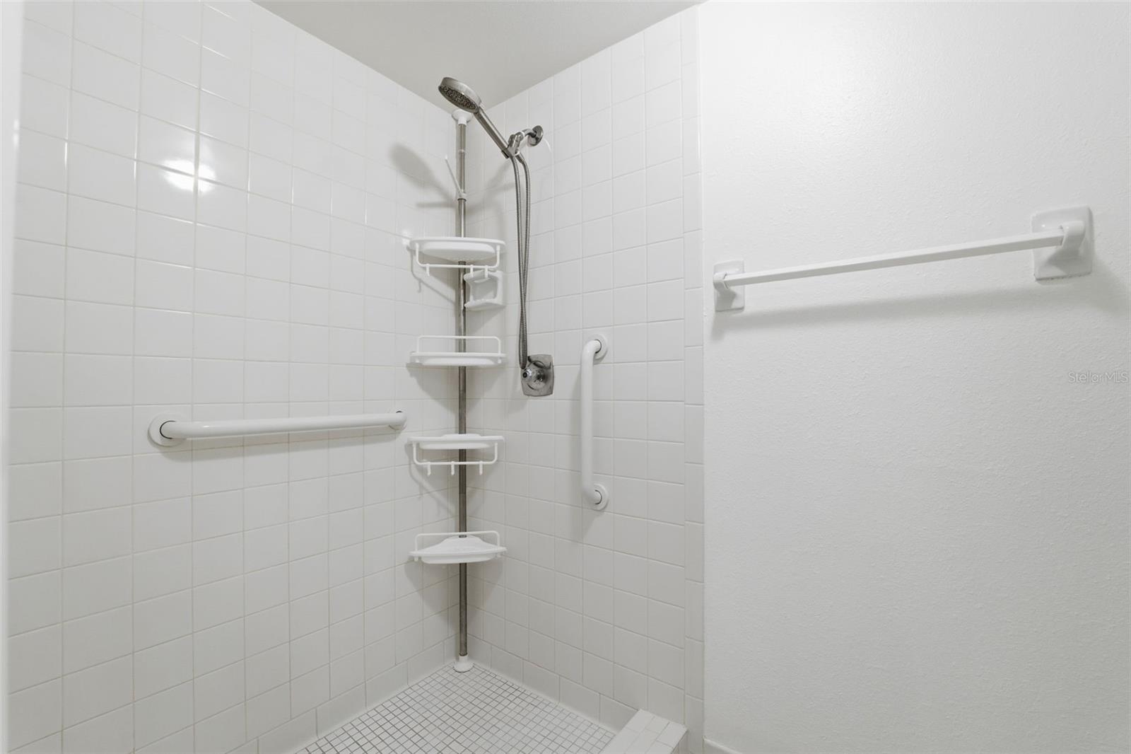 EAST LAKE WOODLANDS CONDO - Residential