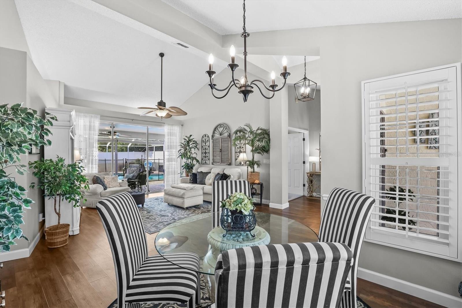 SEVEN HILLS - Residential