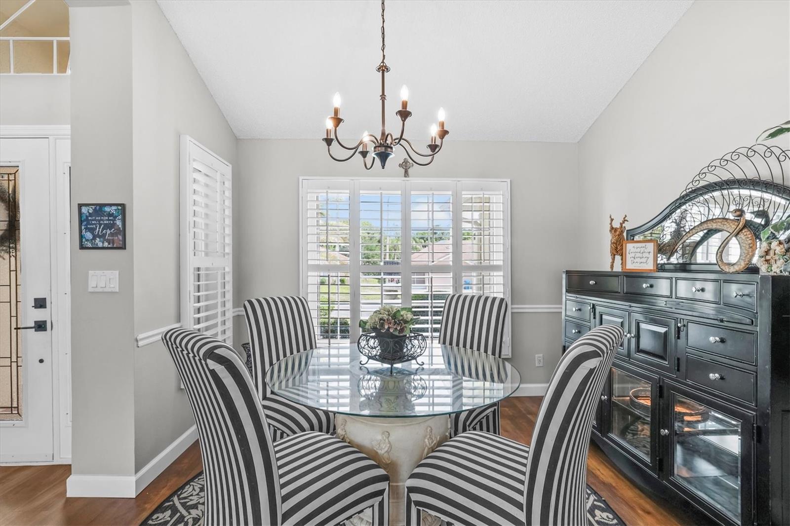 SEVEN HILLS - Residential