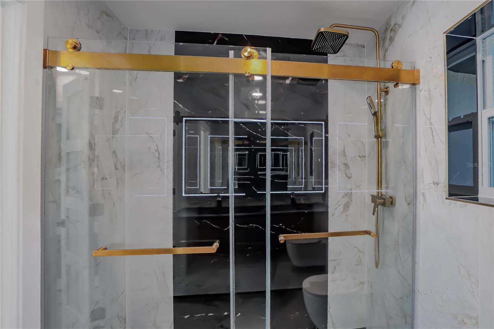 SOUTH VENICE - Residential