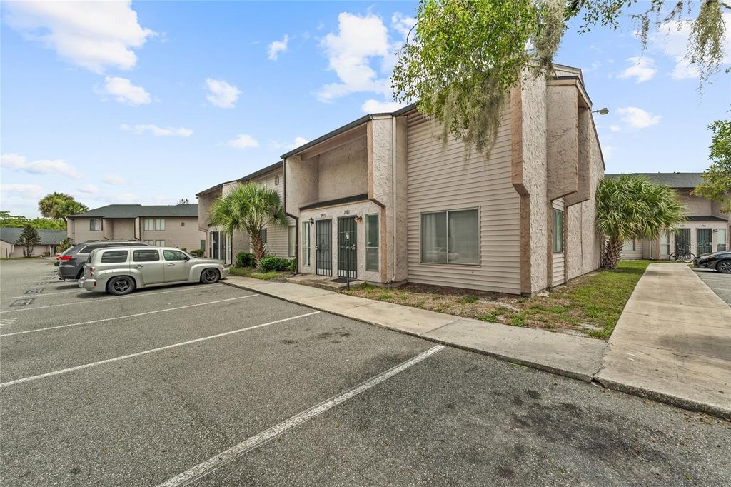Photo of 2021 Ludlow Lane #3404, Orlando, FL 32839 (MLS # O6419193)