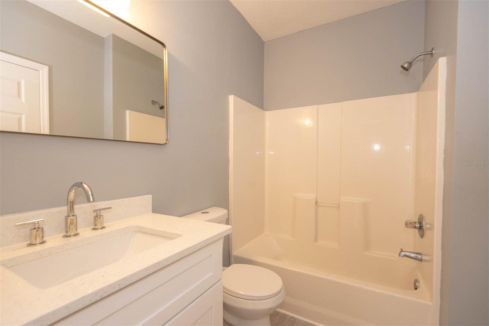 CEDAR POINT CONDO - Residential Lease