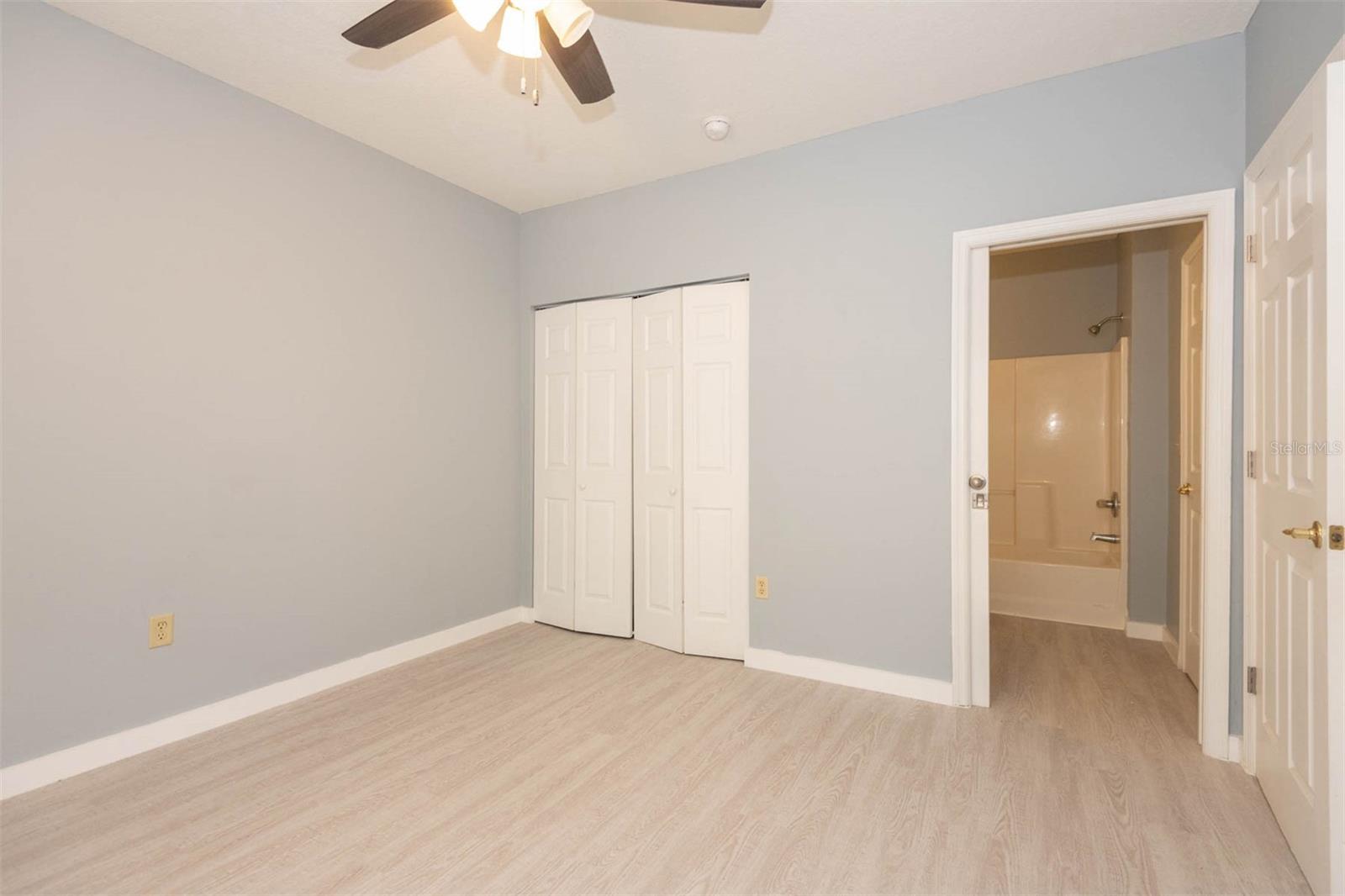 CEDAR POINT CONDO - Residential Lease