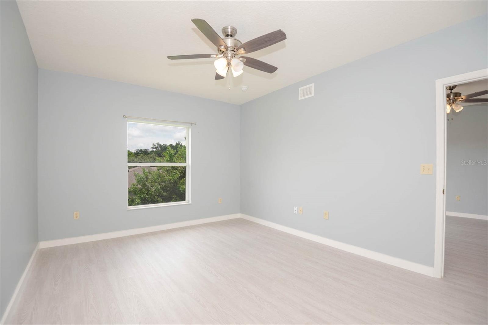 CEDAR POINT CONDO - Residential Lease
