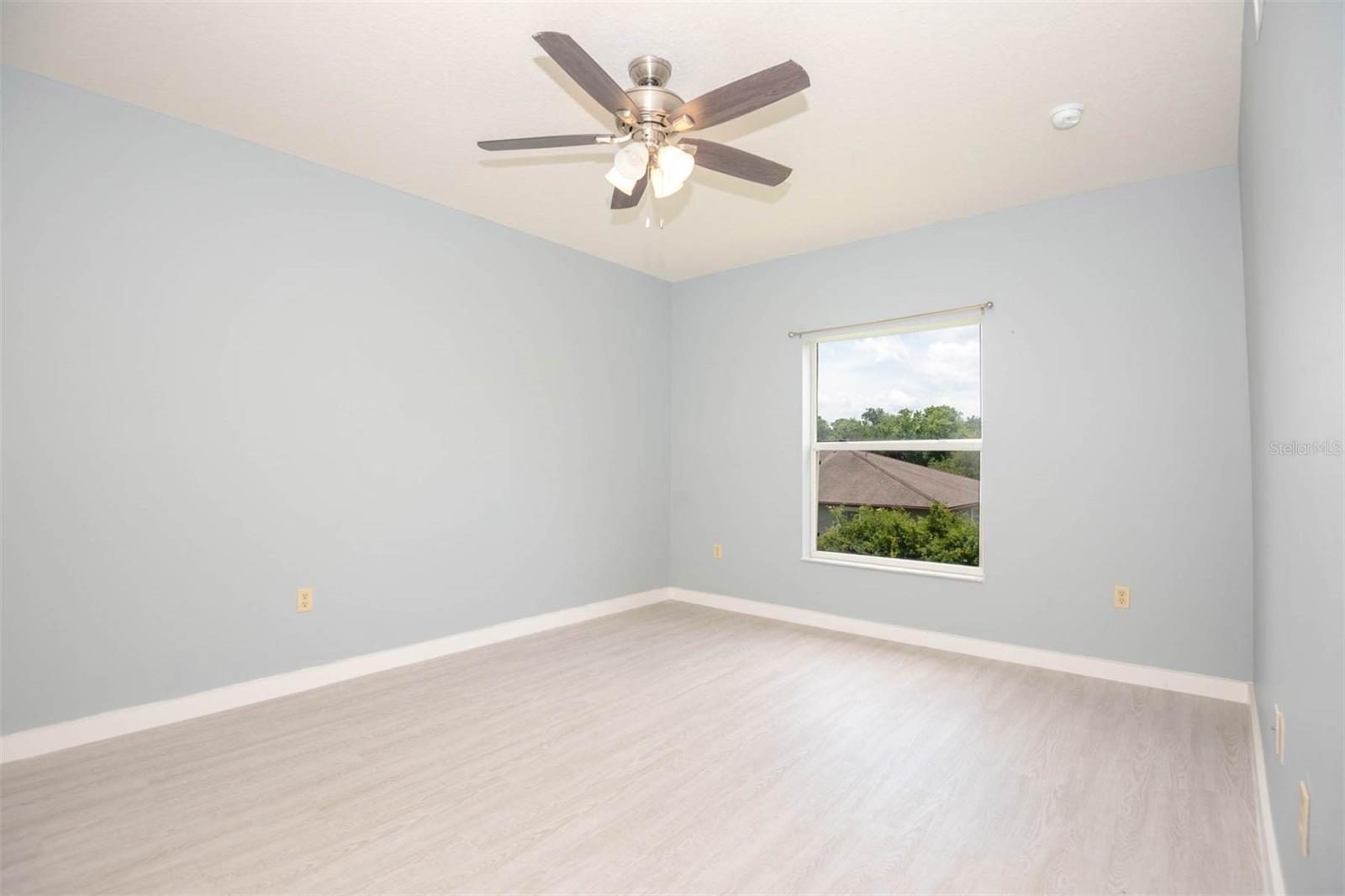 CEDAR POINT CONDO - Residential Lease