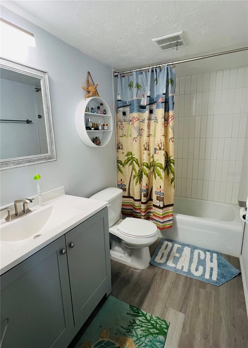 FOUNTAIN SQUARE CONDO - Residential