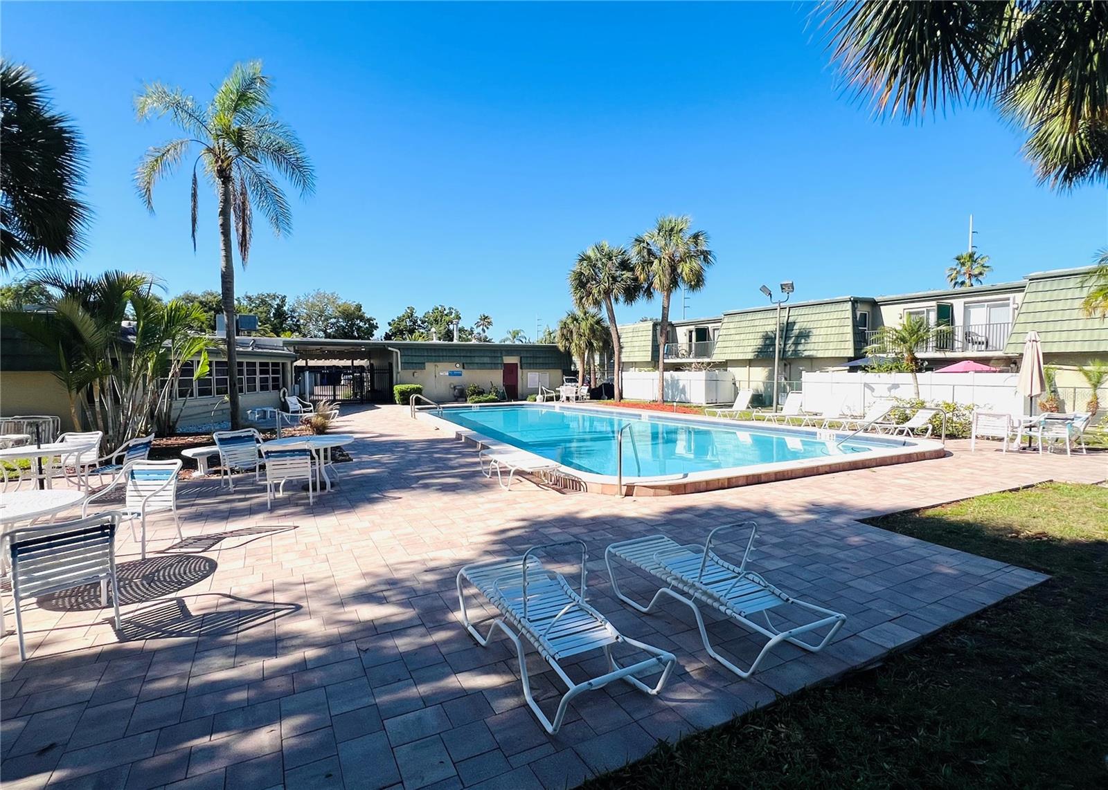 FOUNTAIN SQUARE CONDO - Residential