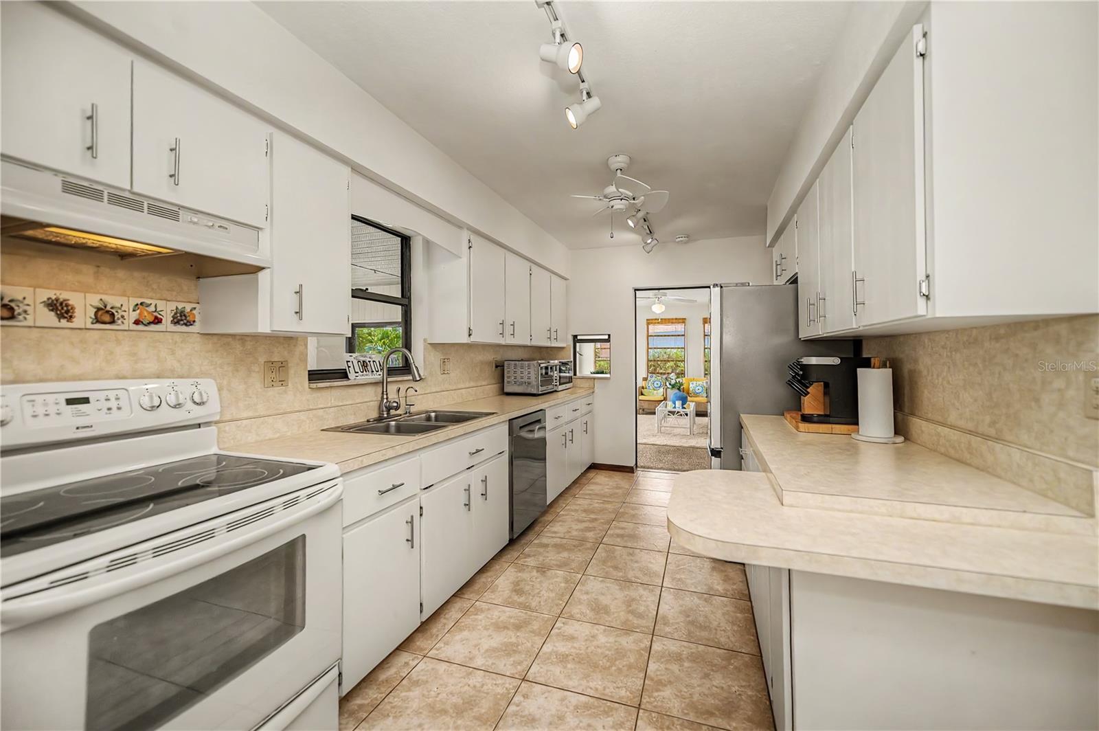 RIO VILLA 1ST ADD - Residential