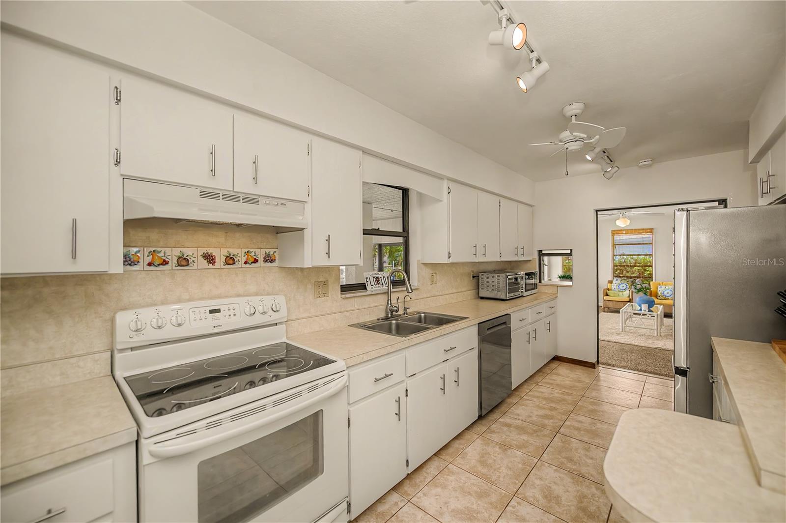 RIO VILLA 1ST ADD - Residential