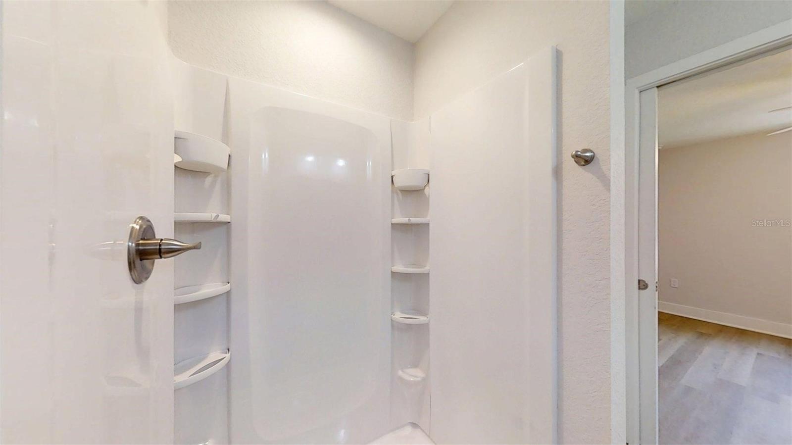 RAINBOW LAKES ESTATES - Residential