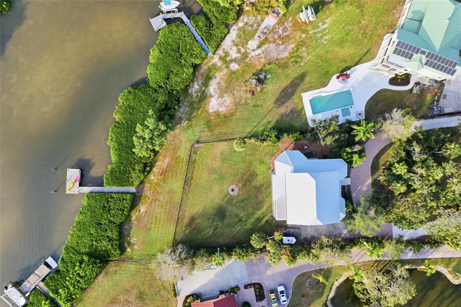 NO-SEE-UM ACRES - Residential