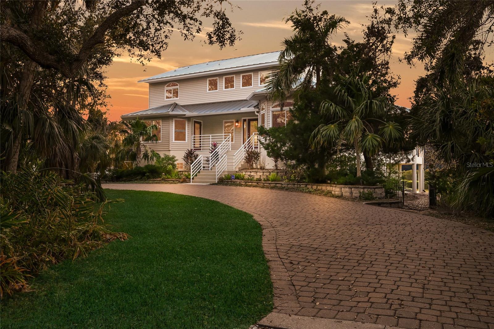 NO-SEE-UM ACRES - Residential