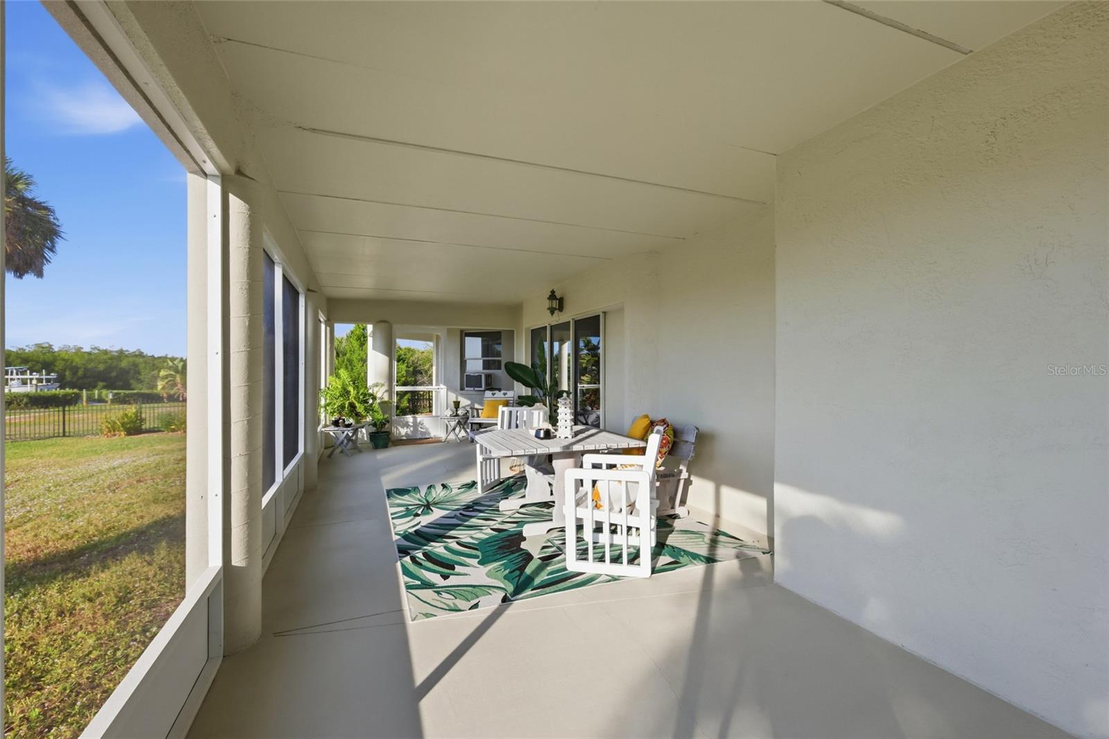 NO-SEE-UM ACRES - Residential