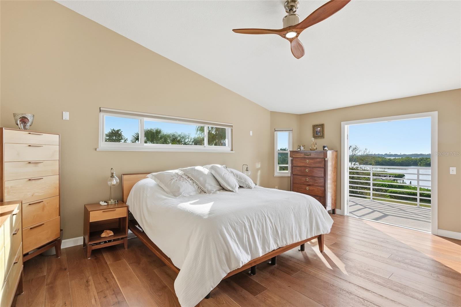 NO-SEE-UM ACRES - Residential