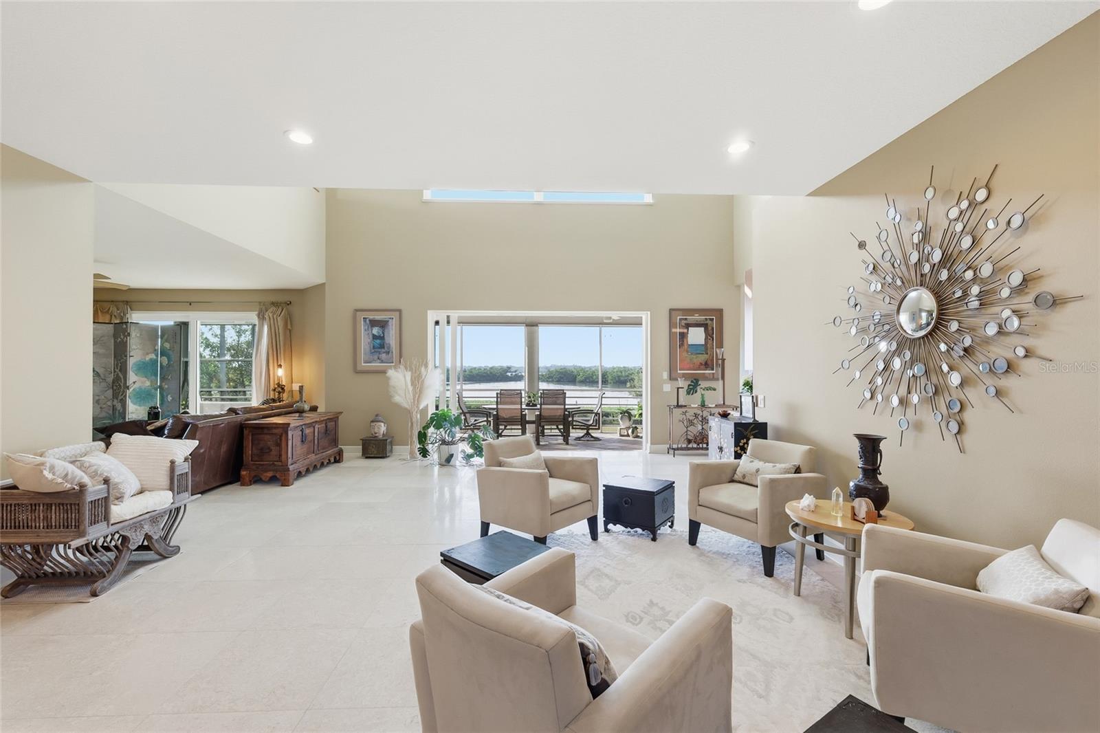 NO-SEE-UM ACRES - Residential