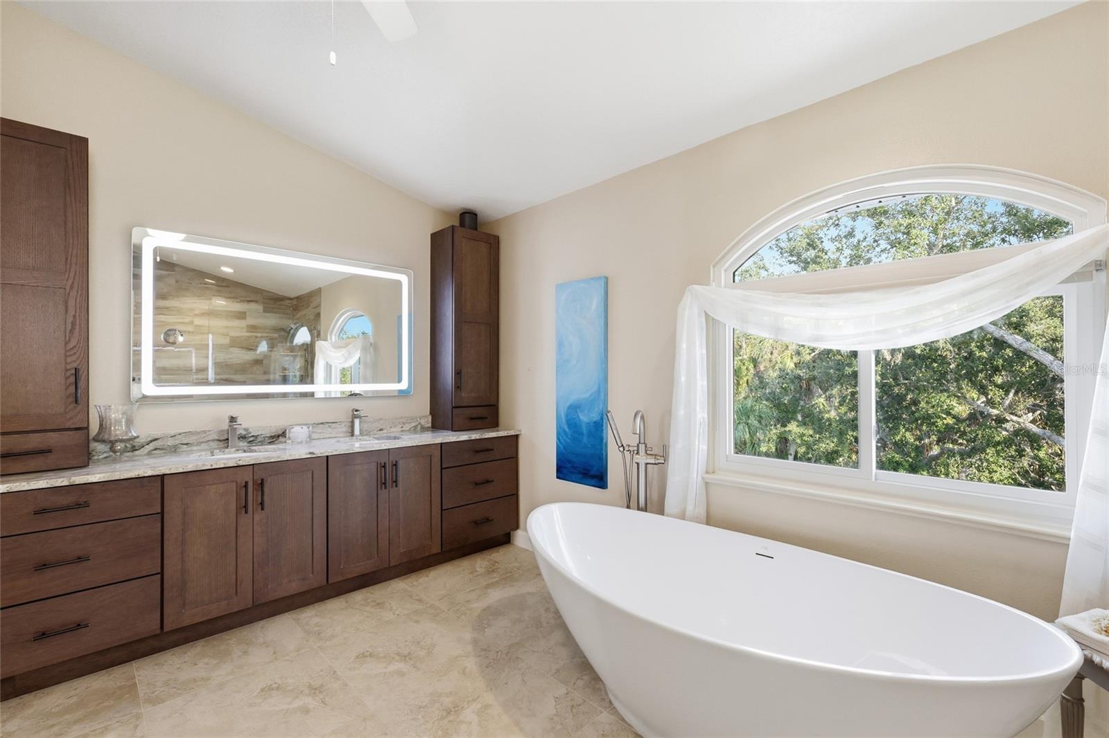 NO-SEE-UM ACRES - Residential